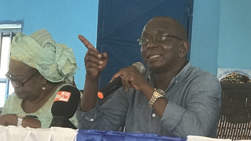 Seïkou Yaya Barry sur les propos du premier ministre tenus à Zérekouré:“ C’est honteux pour l’intellectuel qui a vécu dans un pays où les droits sont respectés ».