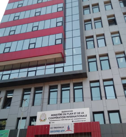 Inauguration du ministère du Plan et de la Coopération : Un immeuble R+10 construit et équipé par le GROUPE GUICOPRES SA.