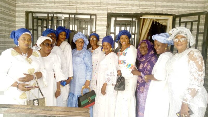 Guinée : les femmes d’ARENA célèbrent la journée internationale du 08 Mars