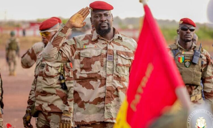 Fête de l’Aid-el-Fitr : colonel Mamadi Doumbouya a choisi Labé pour effectuer la prière