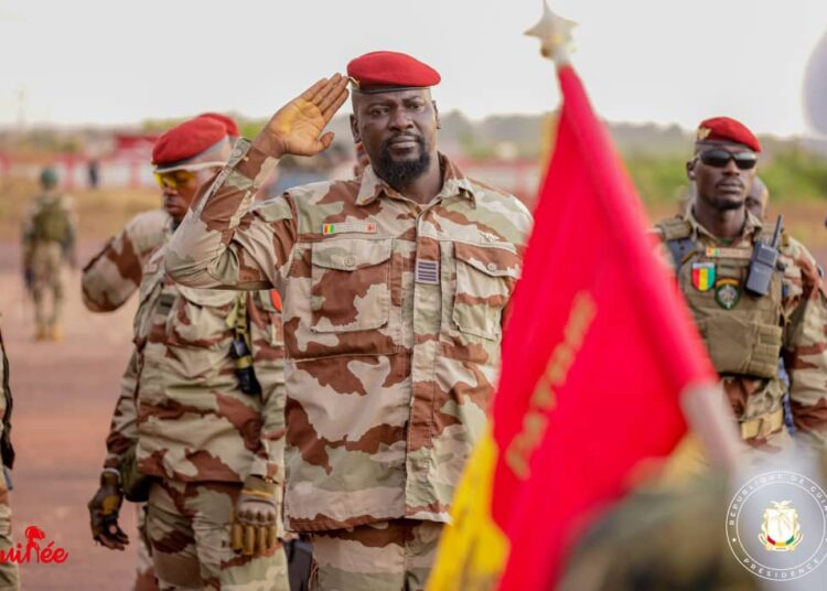 Fête de l’Aid-el-Fitr : colonel Mamadi Doumbouya a choisi Labé pour effectuer la prière