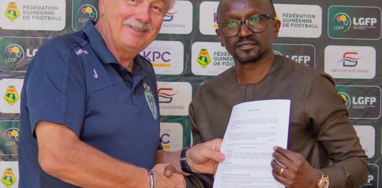 Ligue 1 Guicopres: L’aventure entre le Hafia Football Club et le coach Casimir JAGIELLO continue