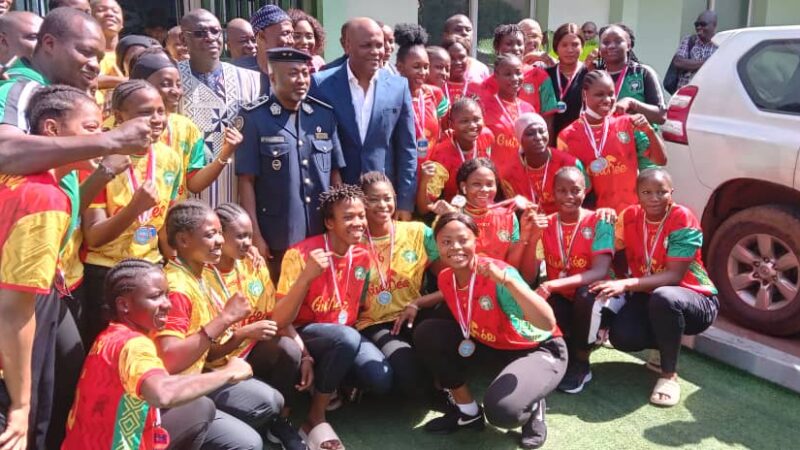 Handball : les joueuses guinéennes d’Handball reçues par le ministère des sports à Conakry