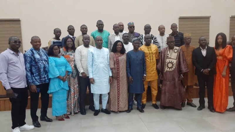 Clôture à Conakry des travaux de la première edition de la semaine du jeune avocat.