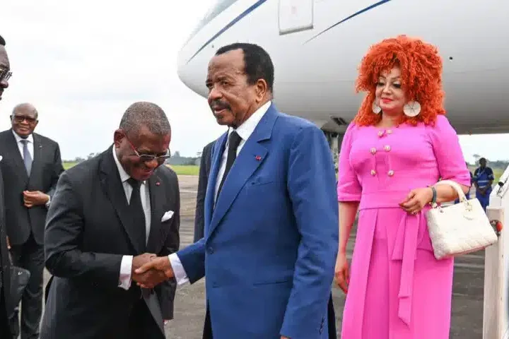 Cameroun: le président Paul Biya de retour au pays après sept semaines d’absence et d’inquiétude