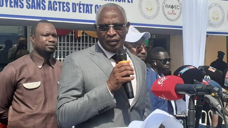 Matoto: Amadou Oury Bah lance les opérations d’identification et de régularisation des citoyens sans actes d’état civil 