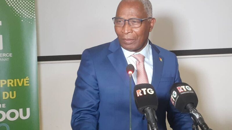 Conakry : Amadou Oury Bah préside la 2ème assemblée générale de la chambre du commerce, de l&rsquo;industrie et de l&rsquo;artisanat.