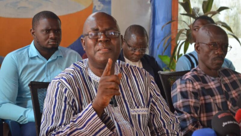 Faya contre la candidature de Doumbouya : “quel que soit l’habillage qu’on va faire”