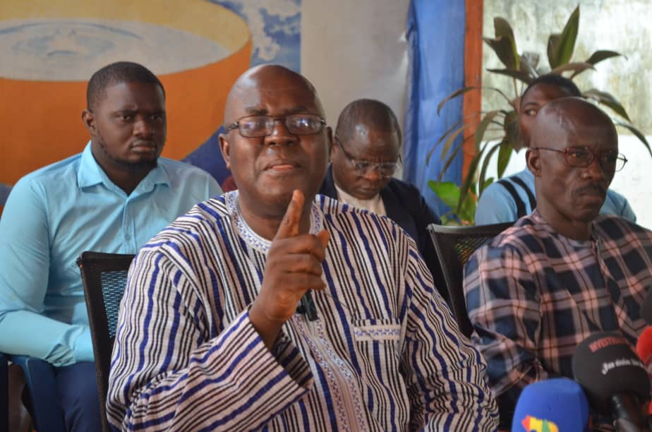 Faya contre la candidature de Doumbouya : “quel que soit l’habillage qu’on va faire”