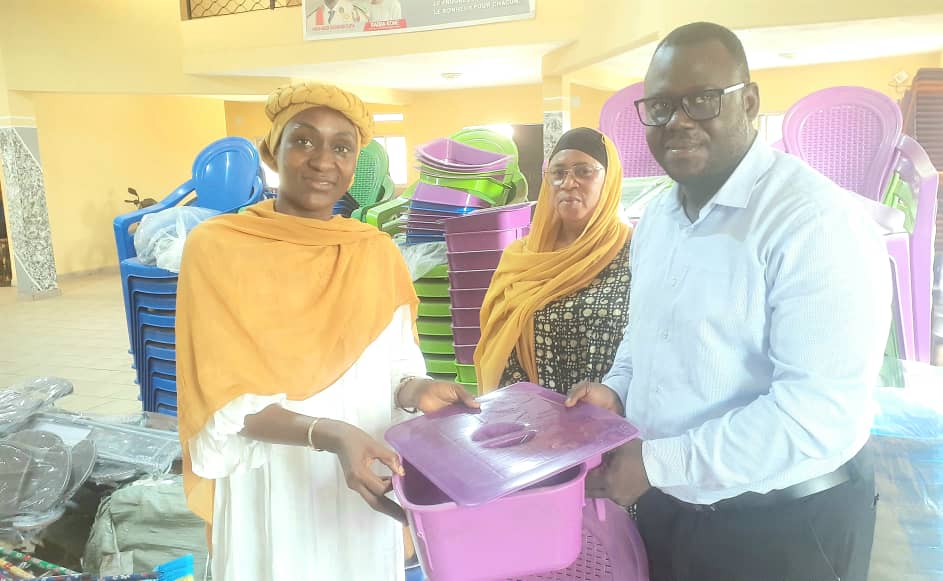 Matam : Hadja Djènè Condé vole au secours à 4 mosquées et un centre de santés en faveur du mois de la femme.   