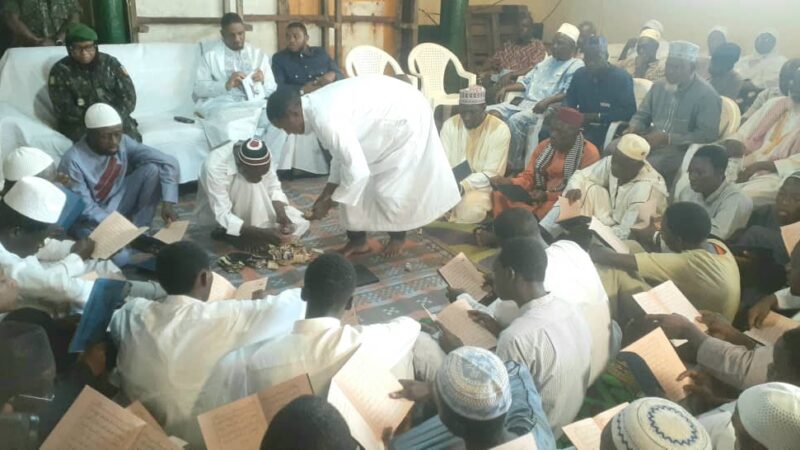 Belle vue : Cérémonie de lecture du saint Coran pour l’unité et la distribution des vivres en nature 