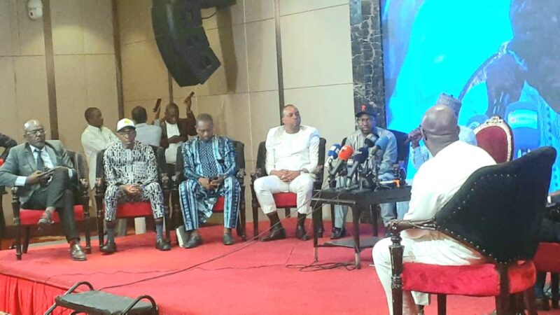 Ministrère de Énergie: Acquis et perspectives/ Ministre Aboubacar Camara devant les journalistes en langue nationale