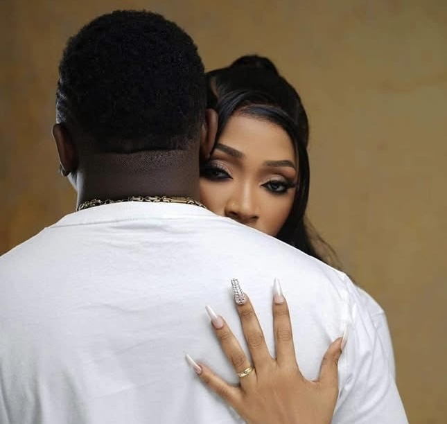 Violences conjugales:  le concert d’Azaya au Canada reporté. 