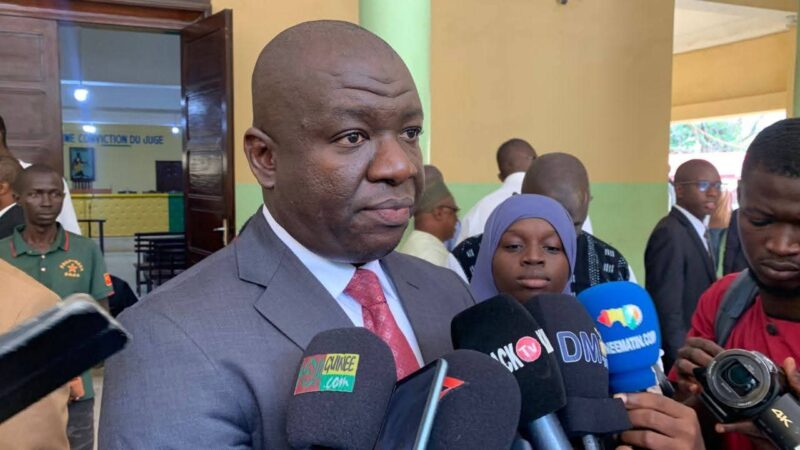 Affaire Me Mohamed Traoré: les avocats de Guinée prolongent leur boycott des cours et tribunaux.