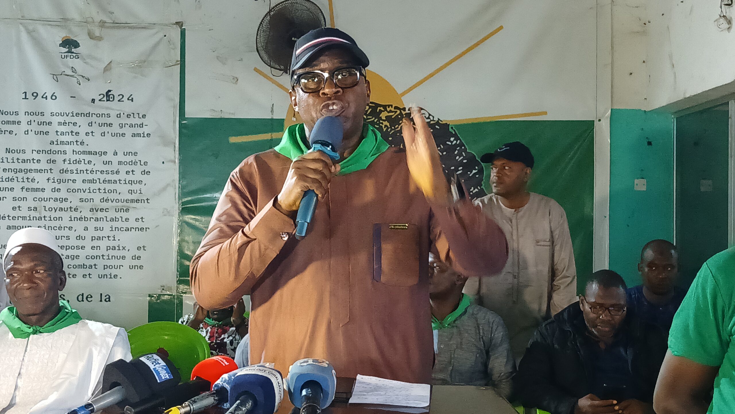 Dr. Fodé Oussou Fofana: « Faire de la politique ce n&rsquo;est pas courir auprès des postes »