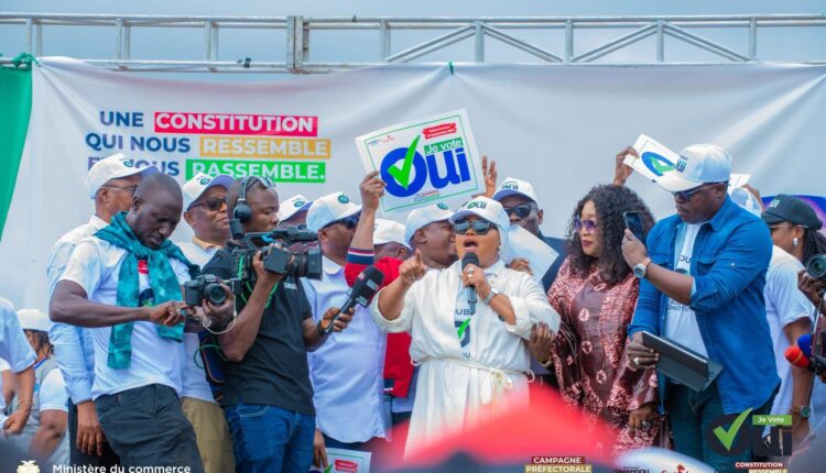 Campagne référendaire  21 septembre: La Ministre Fatima Camara à la rencontre des citoyens de Dubréka