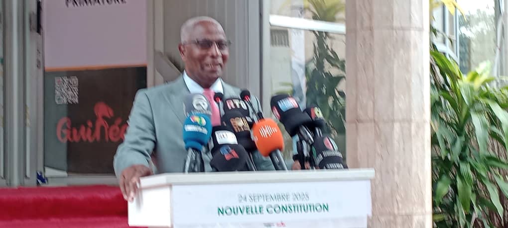 Référendum Constitutionnel: Bah Oury se réjouit de l&rsquo;esprit de maturité du peuple de Guinée.
