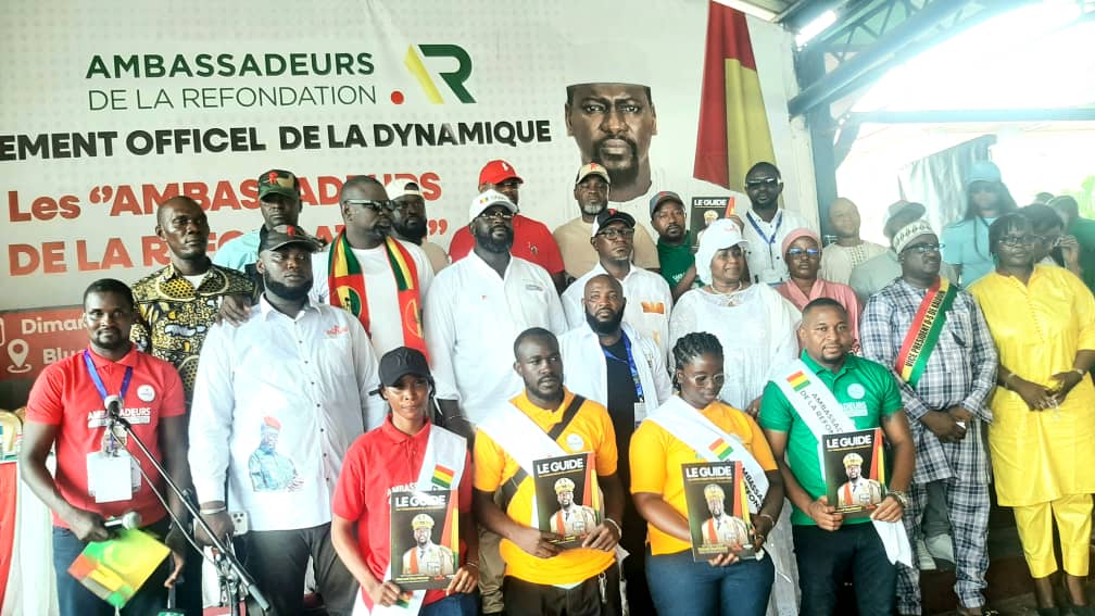 Soutien au président Mamadi Doumbouya : la Dynamique des ambassadeurs de la refondation lancée à Conakry