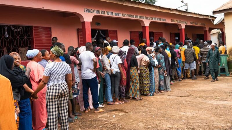Lambanyi donne le ton : discipline, sérénité et forte mobilisation dès l’aube