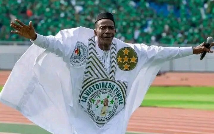 Fodé Baro quitte la Guinée : le cri du cœur d&rsquo;une icône déçue