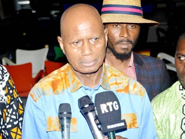 Médias: les radios privées Koko Fm et Touba Fm interdites de diffusion (HAC)