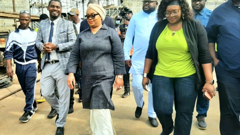 Fatima Camara à la rencontre des unités industrielles : immersion au cœur des entrepôts de CEPERTAM, de CIAO et de la GMC