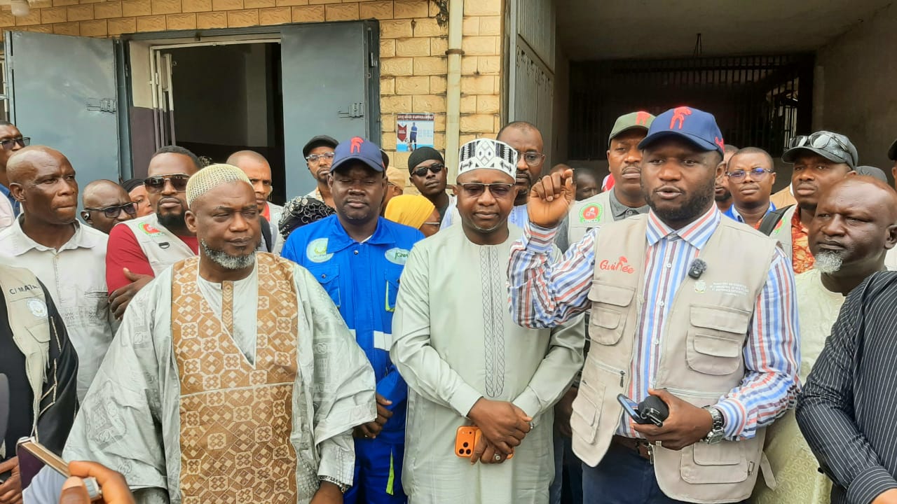 Ministère du Commerce : les équipes de contrôle se lancent dans la bataille des prix et de la qualité sur les marchés de Conakry