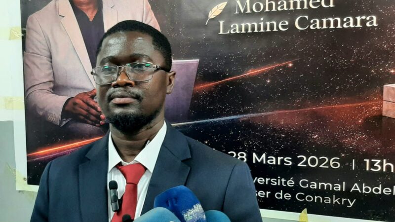 Dédicace du livre « Les étoiles de notre monde » : Mohamed Lamine Camara célèbre la femme africaine