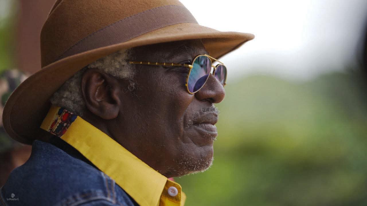 Faux hommage à Toumba Diakité : Alpha Blondy dénonce un « Deepfake » vocal  ​La légende ivoirienne