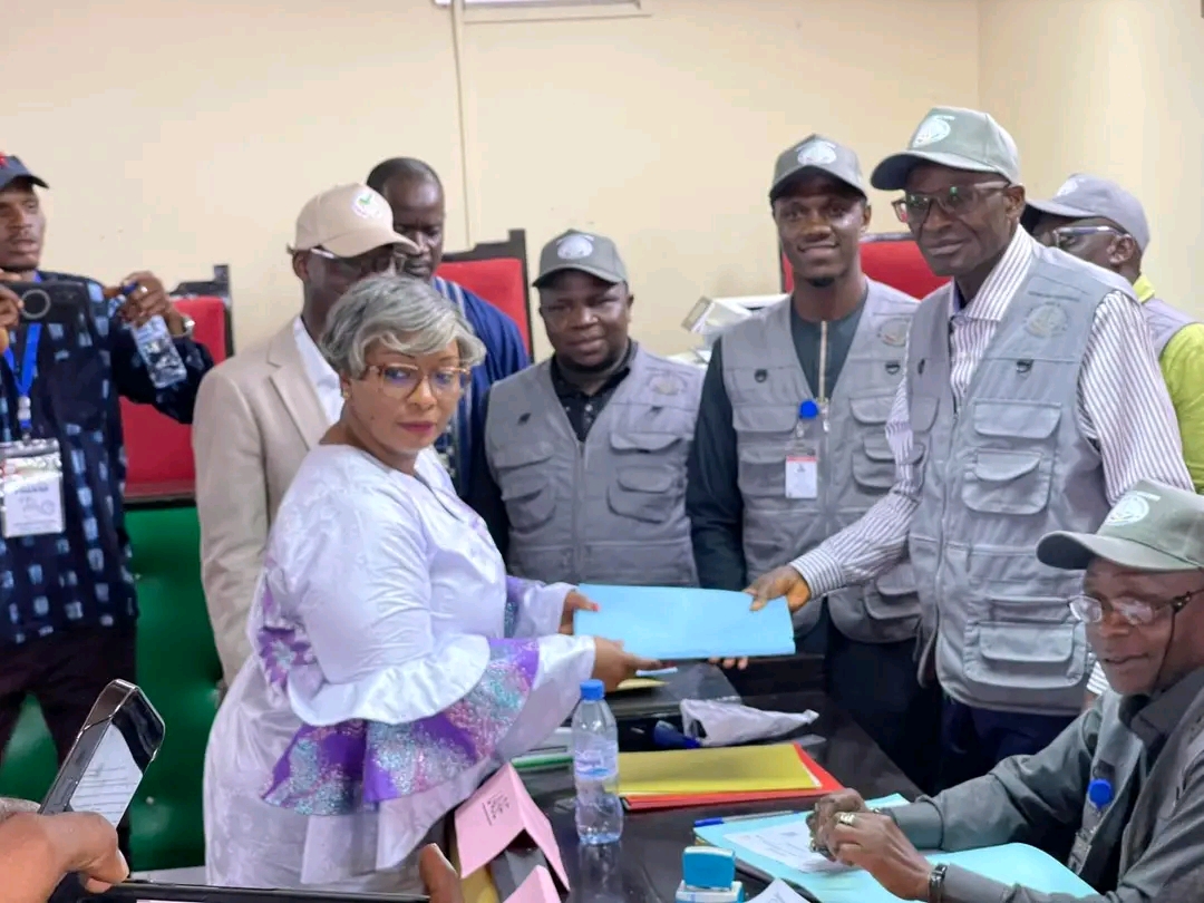 Élections législatives : la DGE transmet officiellement les résultats provisoires à la Cour suprême