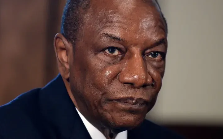 Disparition de Hadja Andrée Touré : L&rsquo;hommage solennel d&rsquo;Alpha Condé à une figure de l&rsquo;histoire guinéenne
