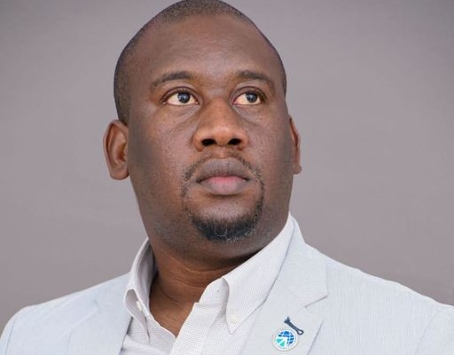 Le président Mamadi Doumbouya gracie Aliou Bah