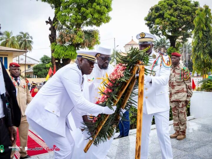 68ᵉ anniversaire de l’indépendance : Mamadi Doumbouya rend hommage aux martyrs de la nation